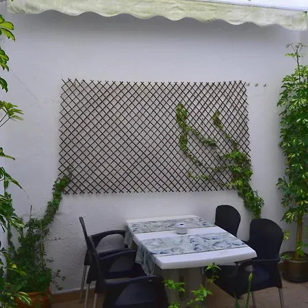 בית הארחה Casa Vintage פניש